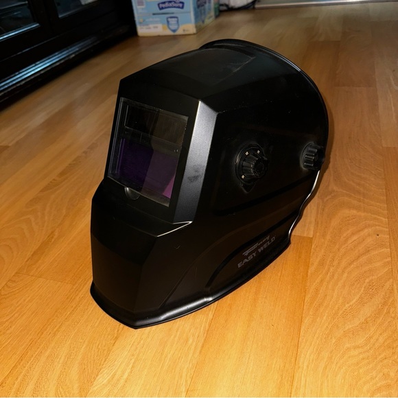 FORNEY EASY WELD BLACK MATTE AUTO-DARKENING FILTER (ADF) WELDING HELMET - Picture 2 of 5
